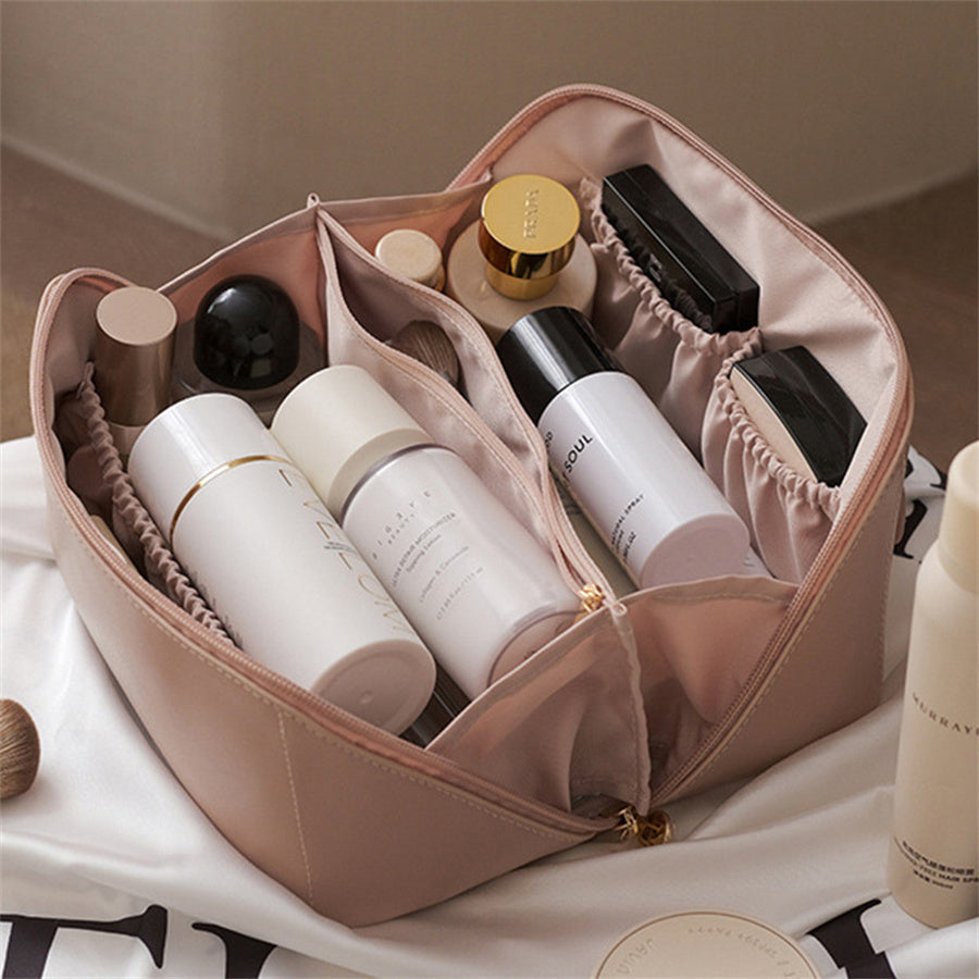 👜 Leather Makeup Pouch